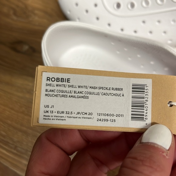 Natives - Classic White size J1 - Picture 6 of 6